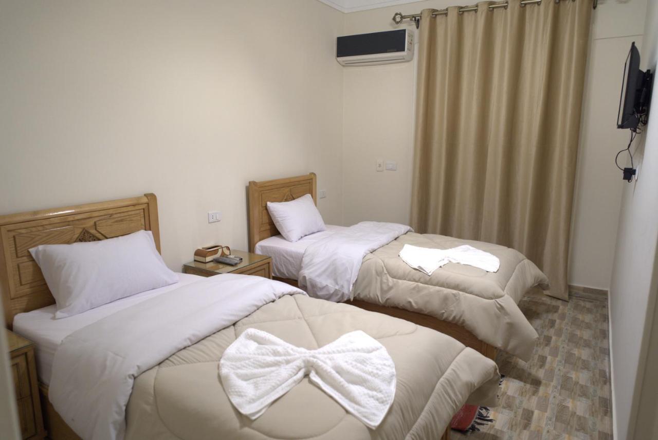 Central Cairo Hotel Екстер'єр фото
