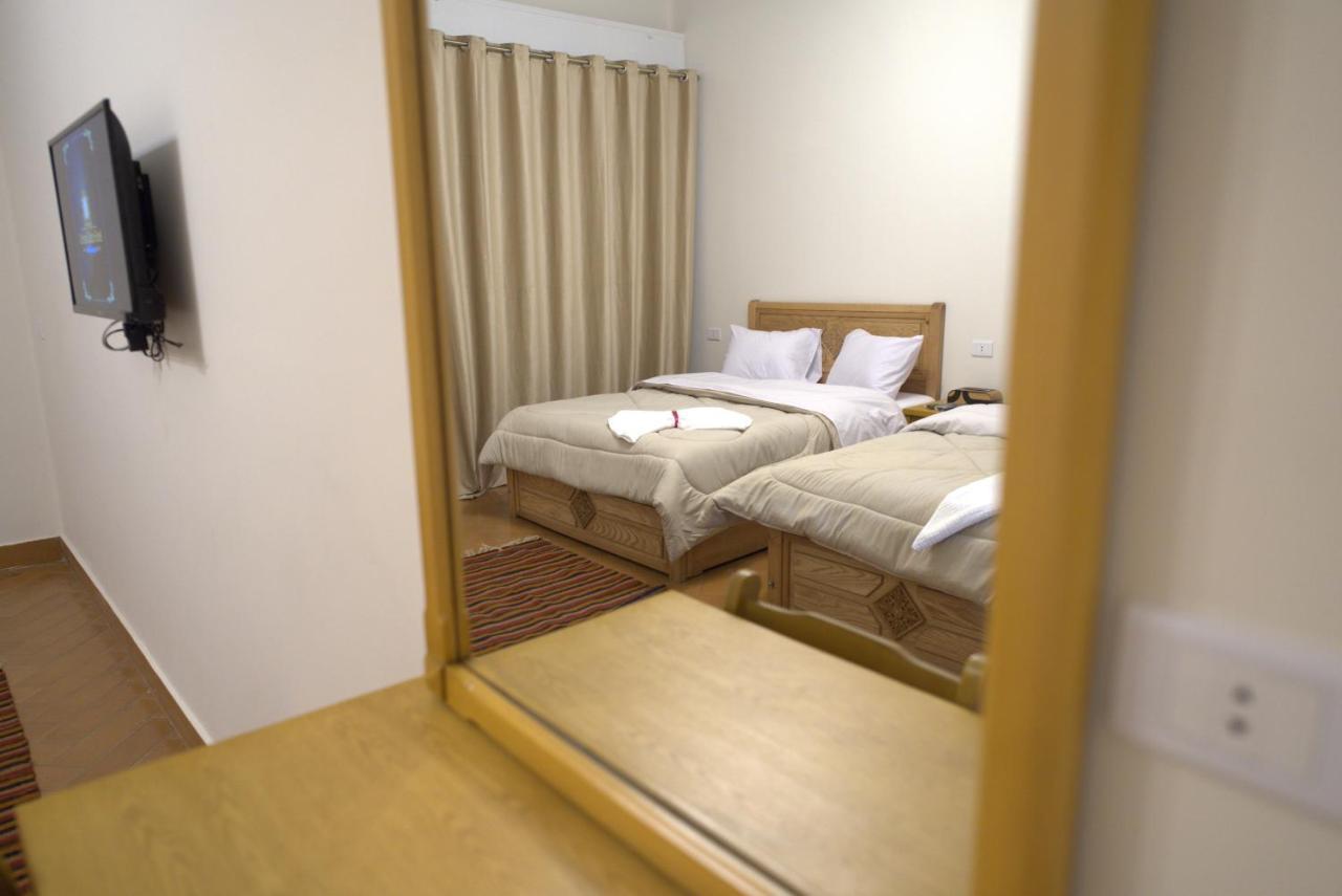 Central Cairo Hotel Екстер'єр фото